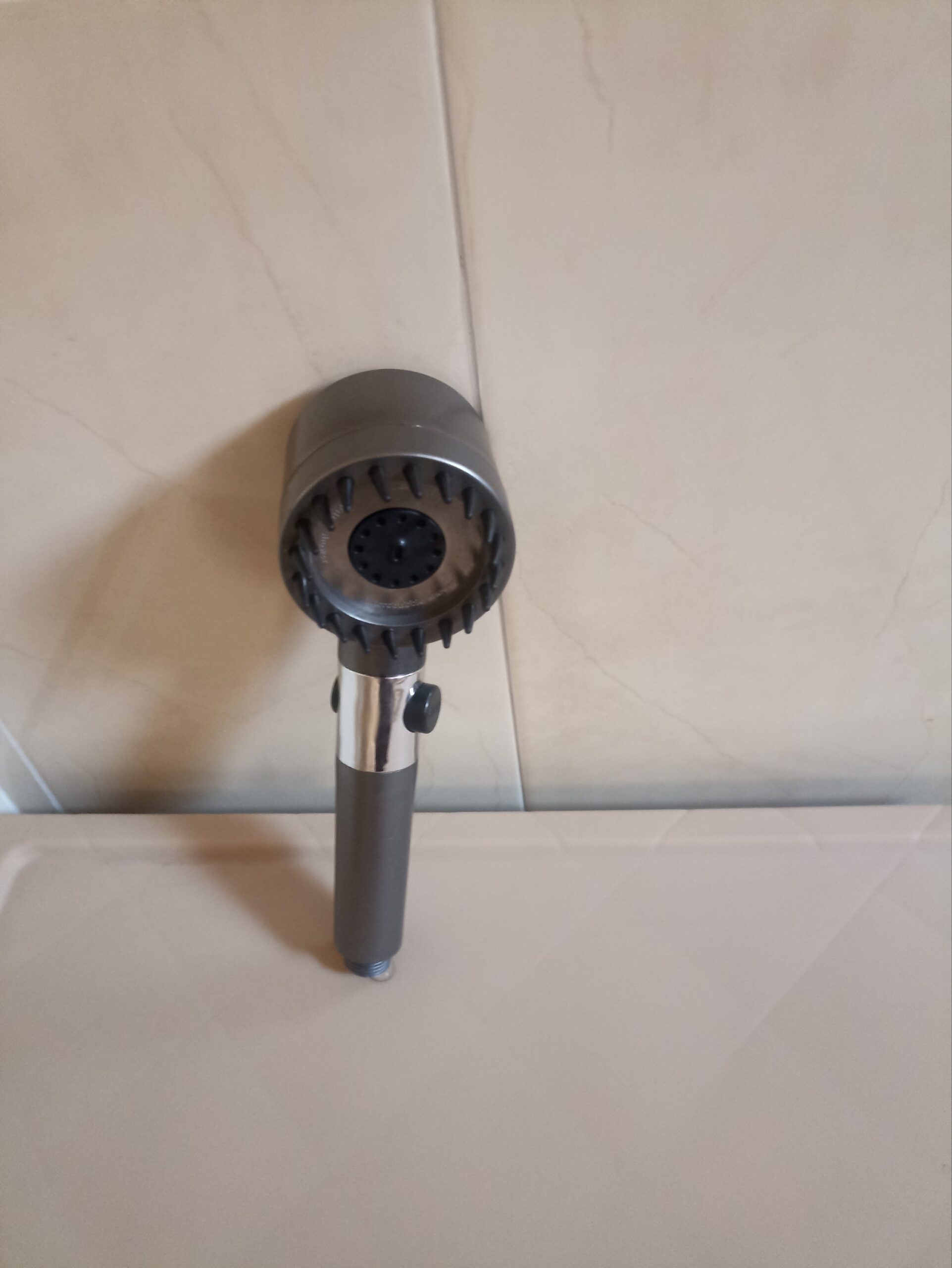 🚿✨ رأس دوش 4 في 1 مع خاصية التدليك ✨🚿 - الصورة 9